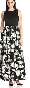 Sangria Black floral dress size 8